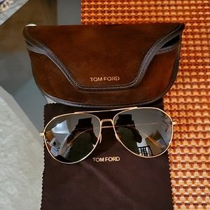 Tom Ford oversized aviators